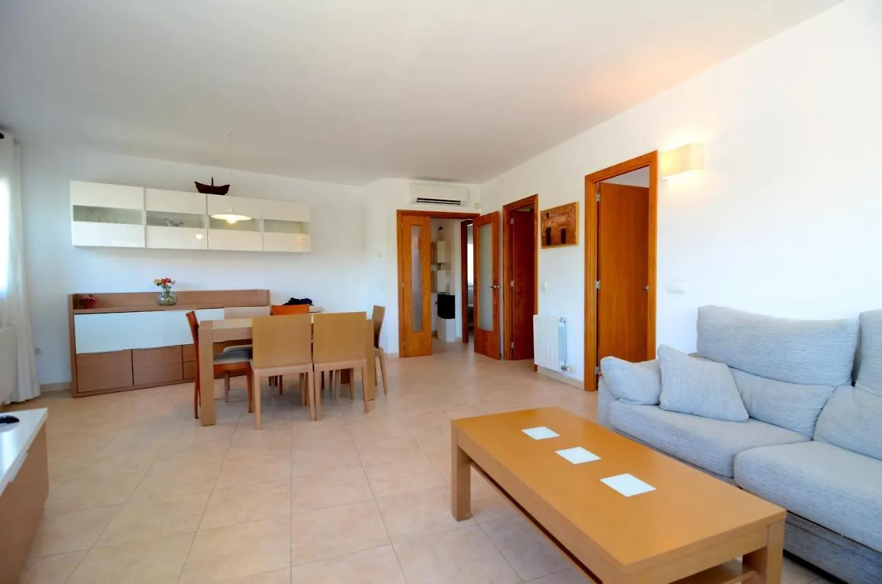 Trias Plaza Apartment Pals