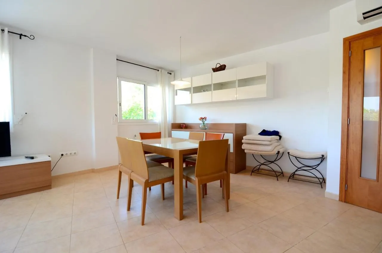 Trias Plaza Apartment Pals Spain