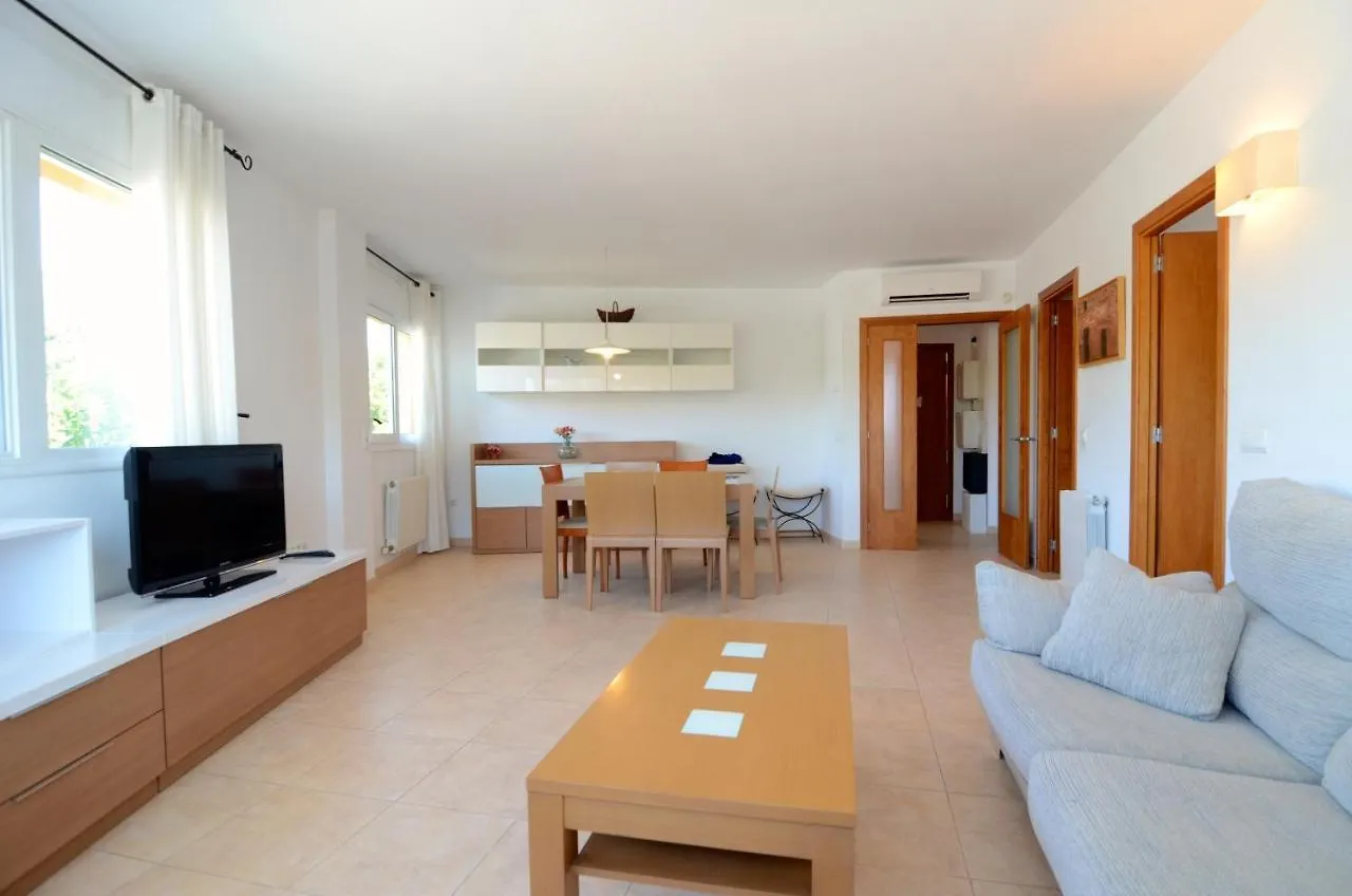 Trias Plaza Apartment Pals Spain